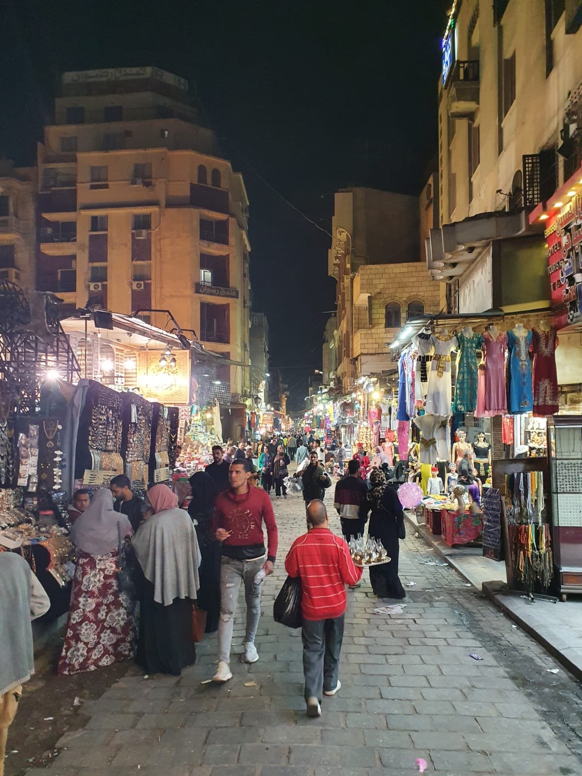 Jour 1 • 15h • Marché Khan El khalili