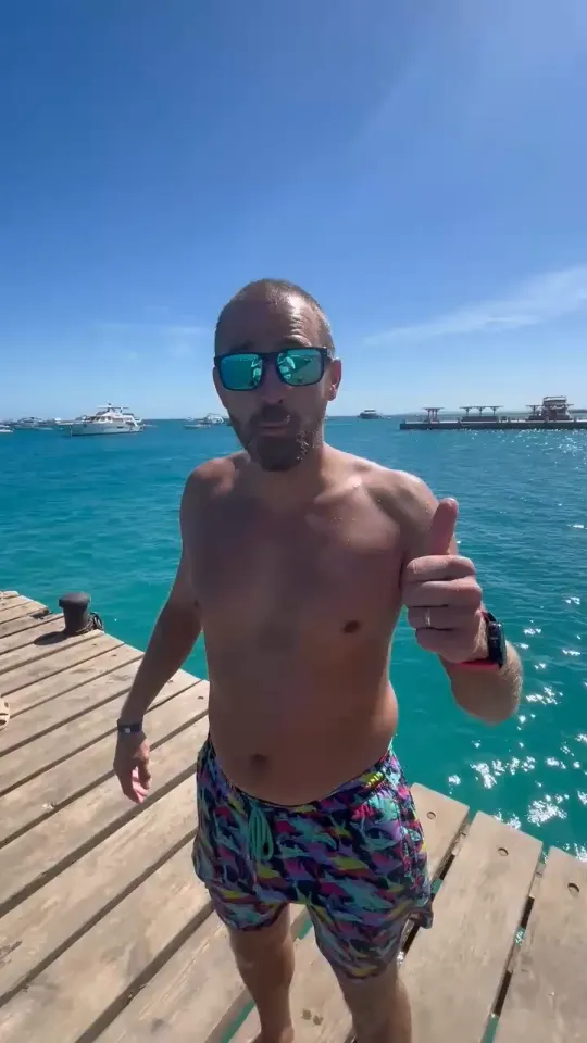 Avis vidéo n°3 : image tirée de la vidéo, filmée avec nos voyageurs pendant une sortie en bateau à Hurghada